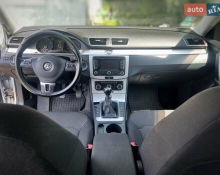 Сірий Фольксваген Пассат, об'ємом двигуна 1.6 л та пробігом 290 тис. км за 9500 $, фото 4 на Automoto.ua