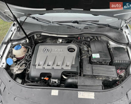 Серый Фольксваген Пассат, объемом двигателя 1.97 л и пробегом 264 тыс. км за 10500 $, фото 10 на Automoto.ua