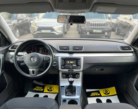 Серый Фольксваген Пассат, объемом двигателя 1.6 л и пробегом 225 тыс. км за 10500 $, фото 15 на Automoto.ua