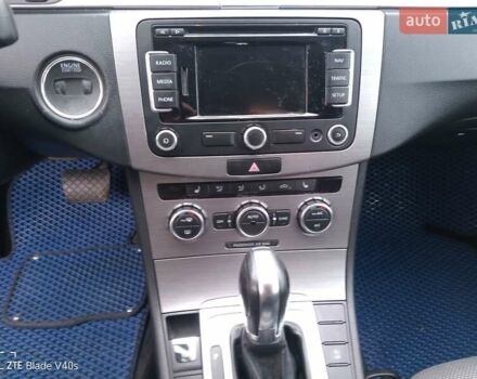 Серый Фольксваген Пассат, объемом двигателя 2 л и пробегом 277 тыс. км за 10800 $, фото 22 на Automoto.ua