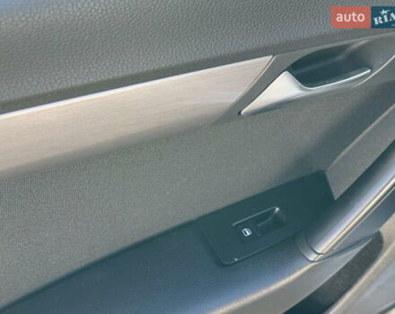 Серый Фольксваген Пассат, объемом двигателя 1.97 л и пробегом 213 тыс. км за 10700 $, фото 9 на Automoto.ua