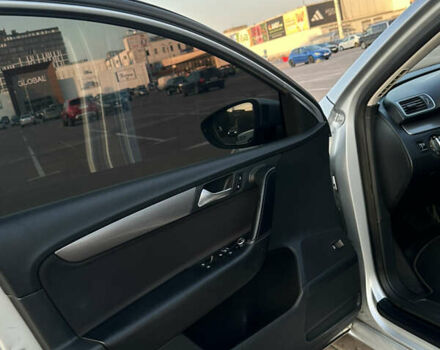 Серый Фольксваген Пассат, объемом двигателя 2 л и пробегом 280 тыс. км за 10000 $, фото 22 на Automoto.ua