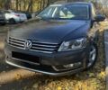 Фольксваген Пассат 2012 в Львове на Automoto.ua Серый Фольксваген Пассат, объемом двигателя 2 л и пробегом 327 тыс. км за 9800 $, фото 3 на Automoto.ua