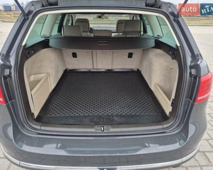 Серый Фольксваген Пассат, объемом двигателя 2 л и пробегом 328 тыс. км за 11000 $, фото 40 на Automoto.ua