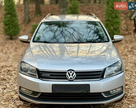 Сірий Фольксваген Пассат, об'ємом двигуна 1.6 л та пробігом 258 тис. км за 9800 $, фото 21 на Automoto.ua