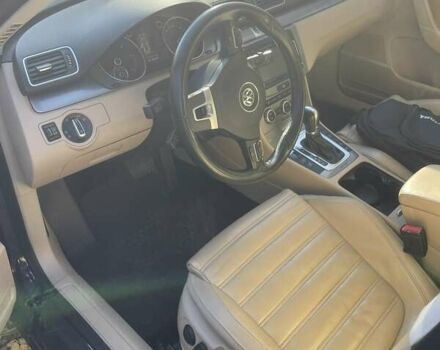 Фольксваген Пассат 2012 в Львове на Automoto.ua Серый Фольксваген Пассат, объемом двигателя 2 л и пробегом 327 тыс. км за 9800 $, фото 20 на Automoto.ua