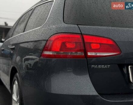 Сірий Фольксваген Пассат, об'ємом двигуна 1.6 л та пробігом 342 тис. км за 8500 $, фото 8 на Automoto.ua
