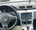 Сірий Фольксваген Пассат, об'ємом двигуна 2 л та пробігом 225 тис. км за 10700 $, фото 9 на Automoto.ua