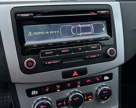 Серый Фольксваген Пассат, объемом двигателя 1.97 л и пробегом 260 тыс. км за 9850 $, фото 25 на Automoto.ua