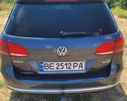 Серый Фольксваген Пассат, объемом двигателя 1.6 л и пробегом 264 тыс. км за 9000 $, фото 7 на Automoto.ua