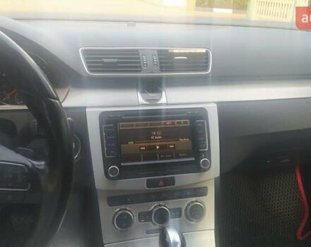 Серый Фольксваген Пассат, объемом двигателя 1.97 л и пробегом 170 тыс. км за 12000 $, фото 4 на Automoto.ua