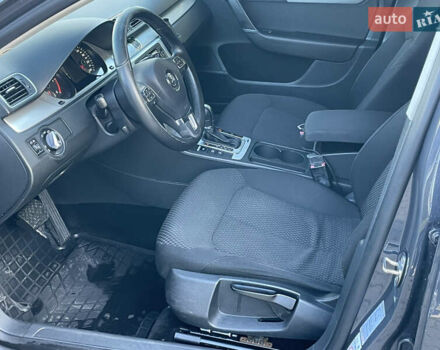 Серый Фольксваген Пассат, объемом двигателя 1.97 л и пробегом 282 тыс. км за 9700 $, фото 14 на Automoto.ua