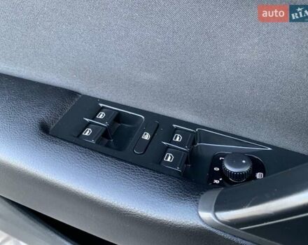 Серый Фольксваген Пассат, объемом двигателя 2 л и пробегом 235 тыс. км за 10199 $, фото 36 на Automoto.ua