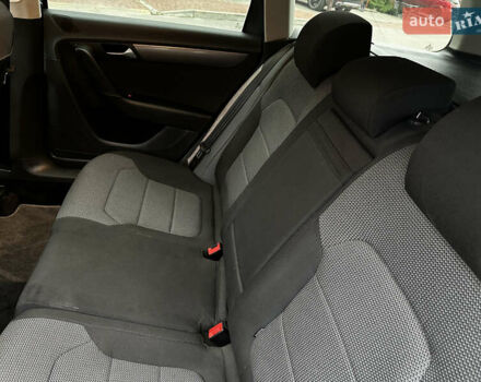 Серый Фольксваген Пассат, объемом двигателя 2 л и пробегом 256 тыс. км за 10999 $, фото 25 на Automoto.ua