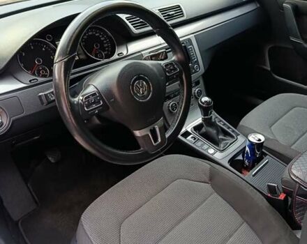 Серый Фольксваген Пассат, объемом двигателя 1.6 л и пробегом 218 тыс. км за 11500 $, фото 26 на Automoto.ua