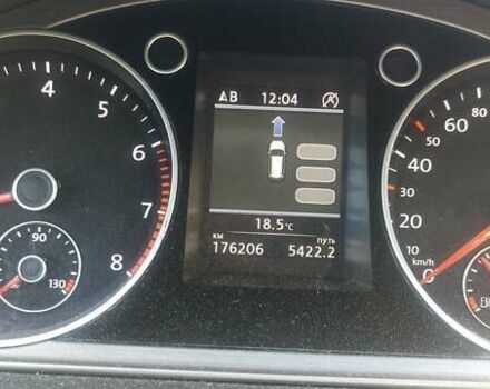 Серый Фольксваген Пассат, объемом двигателя 1.4 л и пробегом 177 тыс. км за 14165 $, фото 2 на Automoto.ua