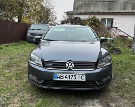 Серый Фольксваген Пассат, объемом двигателя 1.6 л и пробегом 280 тыс. км за 10500 $, фото 1 на Automoto.ua