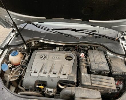 Серый Фольксваген Пассат, объемом двигателя 2 л и пробегом 239 тыс. км за 10300 $, фото 10 на Automoto.ua