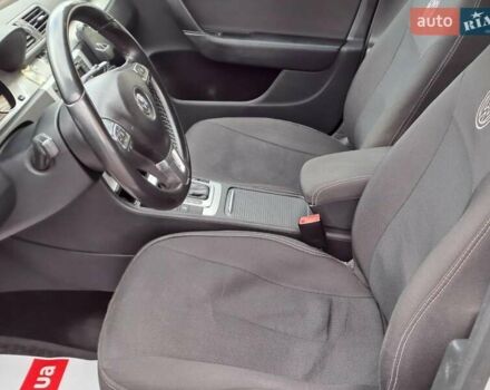 Сірий Фольксваген Пассат, об'ємом двигуна 2 л та пробігом 274 тис. км за 10440 $, фото 13 на Automoto.ua