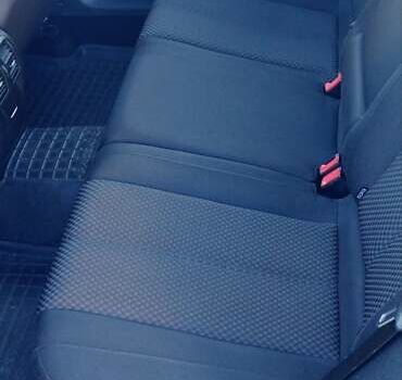 Серый Фольксваген Пассат, объемом двигателя 1.97 л и пробегом 287 тыс. км за 10500 $, фото 3 на Automoto.ua