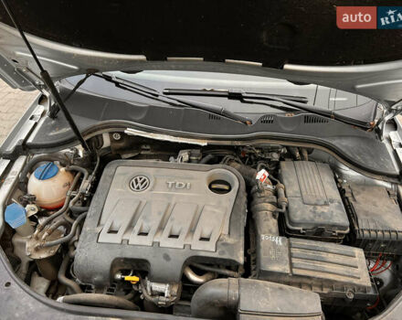 Сірий Фольксваген Пассат, об'ємом двигуна 1.97 л та пробігом 249 тис. км за 10300 $, фото 18 на Automoto.ua