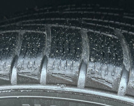 Серый Фольксваген Пассат, объемом двигателя 1.6 л и пробегом 301 тыс. км за 10200 $, фото 22 на Automoto.ua