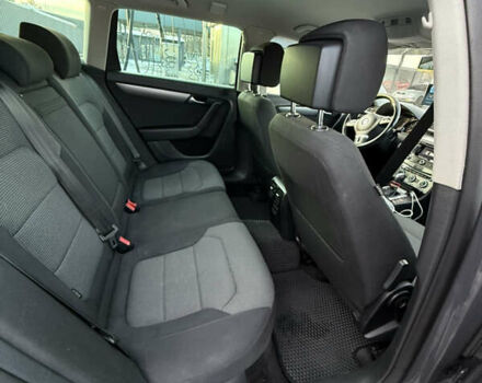 Сірий Фольксваген Пассат, об'ємом двигуна 1.97 л та пробігом 357 тис. км за 11800 $, фото 6 на Automoto.ua