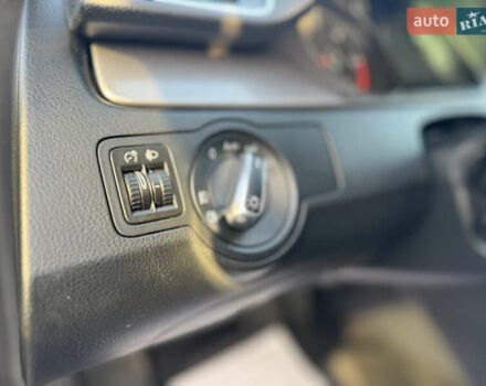 Сірий Фольксваген Пассат, об'ємом двигуна 1.6 л та пробігом 240 тис. км за 10350 $, фото 39 на Automoto.ua