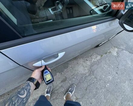 Сірий Фольксваген Пассат, об'ємом двигуна 2 л та пробігом 226 тис. км за 12800 $, фото 140 на Automoto.ua