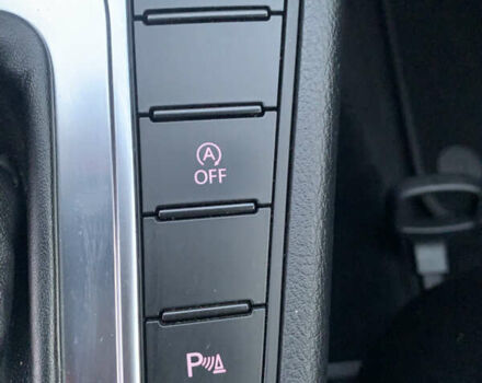 Серый Фольксваген Пассат, объемом двигателя 2 л и пробегом 284 тыс. км за 12850 $, фото 47 на Automoto.ua