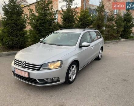 Серый Фольксваген Пассат, объемом двигателя 2 л и пробегом 300 тыс. км за 10700 $, фото 1 на Automoto.ua
