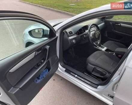 Серый Фольксваген Пассат, объемом двигателя 2 л и пробегом 300 тыс. км за 10700 $, фото 14 на Automoto.ua