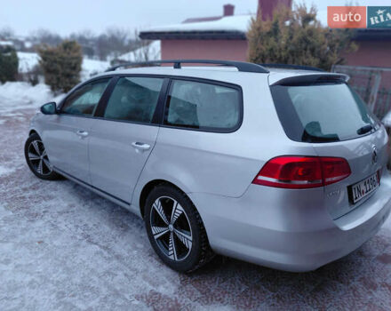 Серый Фольксваген Пассат, объемом двигателя 1.6 л и пробегом 209 тыс. км за 9600 $, фото 6 на Automoto.ua
