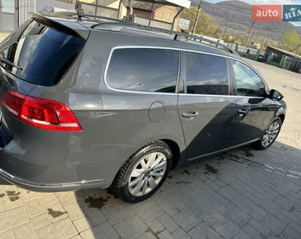 Сірий Фольксваген Пассат, об'ємом двигуна 2 л та пробігом 209 тис. км за 13050 $, фото 53 на Automoto.ua