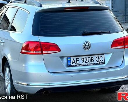 Серый Фольксваген Пассат, объемом двигателя 1.6 л и пробегом 350 тыс. км за 9000 $, фото 3 на Automoto.ua