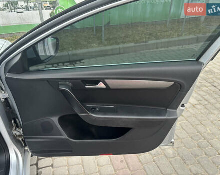 Серый Фольксваген Пассат, объемом двигателя 2 л и пробегом 272 тыс. км за 12400 $, фото 23 на Automoto.ua