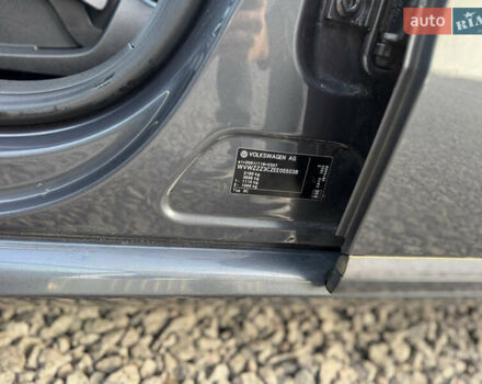 Сірий Фольксваген Пассат, об'ємом двигуна 1.6 л та пробігом 240 тис. км за 10350 $, фото 21 на Automoto.ua