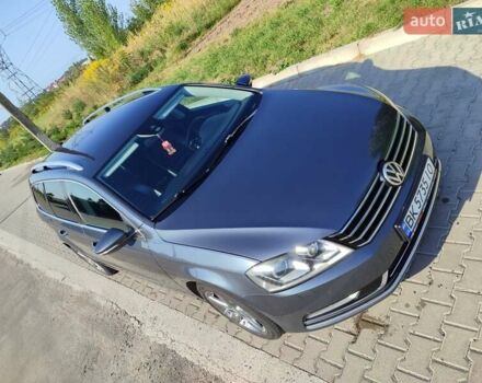 Серый Фольксваген Пассат, объемом двигателя 1.97 л и пробегом 300 тыс. км за 12000 $, фото 15 на Automoto.ua