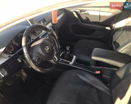 Сірий Фольксваген Пассат, об'ємом двигуна 1.6 л та пробігом 282 тис. км за 7500 $, фото 20 на Automoto.ua