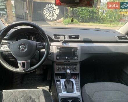 Сірий Фольксваген Пассат, об'ємом двигуна 1.6 л та пробігом 322 тис. км за 9000 $, фото 3 на Automoto.ua