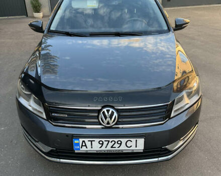 Серый Фольксваген Пассат, объемом двигателя 1.6 л и пробегом 261 тыс. км за 10200 $, фото 3 на Automoto.ua