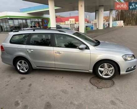 Серый Фольксваген Пассат, объемом двигателя 2 л и пробегом 300 тыс. км за 10700 $, фото 4 на Automoto.ua