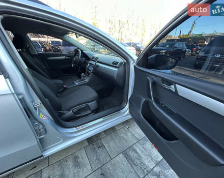 Серый Фольксваген Пассат, объемом двигателя 1.97 л и пробегом 145 тыс. км за 9999 $, фото 27 на Automoto.ua