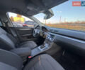 Серый Фольксваген Пассат, объемом двигателя 1.6 л и пробегом 229 тыс. км за 10999 $, фото 29 на Automoto.ua