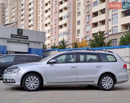 Сірий Фольксваген Пассат, об'ємом двигуна 2 л та пробігом 274 тис. км за 10440 $, фото 3 на Automoto.ua
