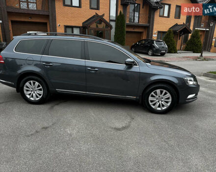 Серый Фольксваген Пассат, объемом двигателя 1.97 л и пробегом 256 тыс. км за 10899 $, фото 9 на Automoto.ua