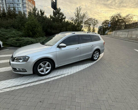 Сірий Фольксваген Пассат, об'ємом двигуна 1.6 л та пробігом 323 тис. км за 10800 $, фото 13 на Automoto.ua