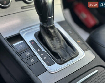 Сірий Фольксваген Пассат, об'ємом двигуна 1.6 л та пробігом 240 тис. км за 10350 $, фото 44 на Automoto.ua