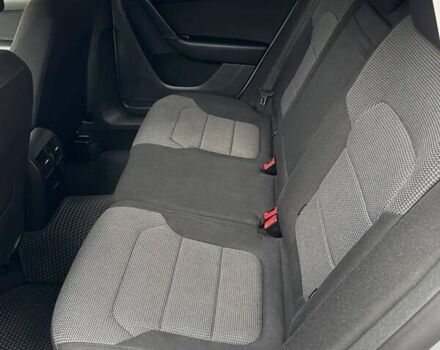 Серый Фольксваген Пассат, объемом двигателя 2 л и пробегом 300 тыс. км за 13500 $, фото 11 на Automoto.ua