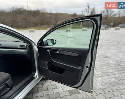 Серый Фольксваген Пассат, объемом двигателя 1.6 л и пробегом 207 тыс. км за 10500 $, фото 22 на Automoto.ua